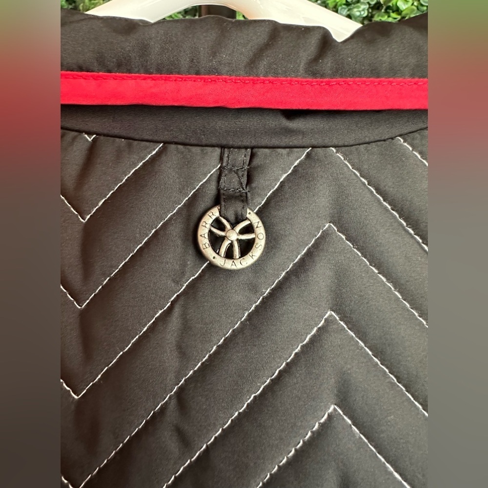 NWT Barrett Jackson Women’s Black/Red Zigzag Quilted Vest Sz Small - Picture 7 of 11